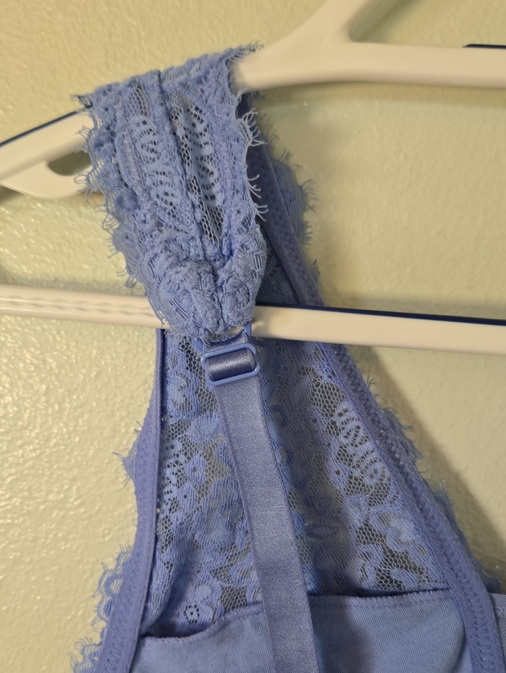 Aerie | Blue Eyelash Lace Plunge Bralette Size XL - Picture 8 of 13